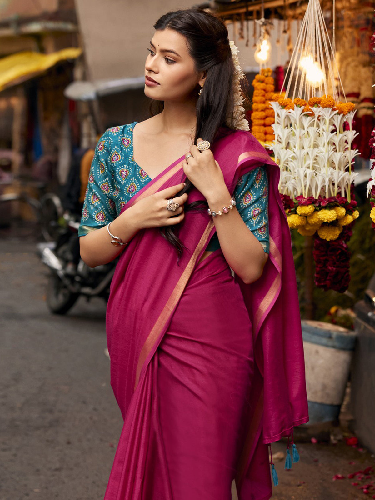 Pink Cotton Blend saree – detail view 4