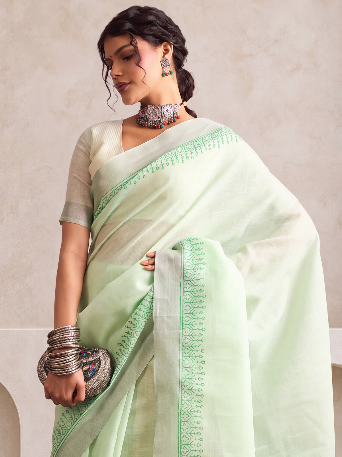 Turquoise Linen saree – detail view 4