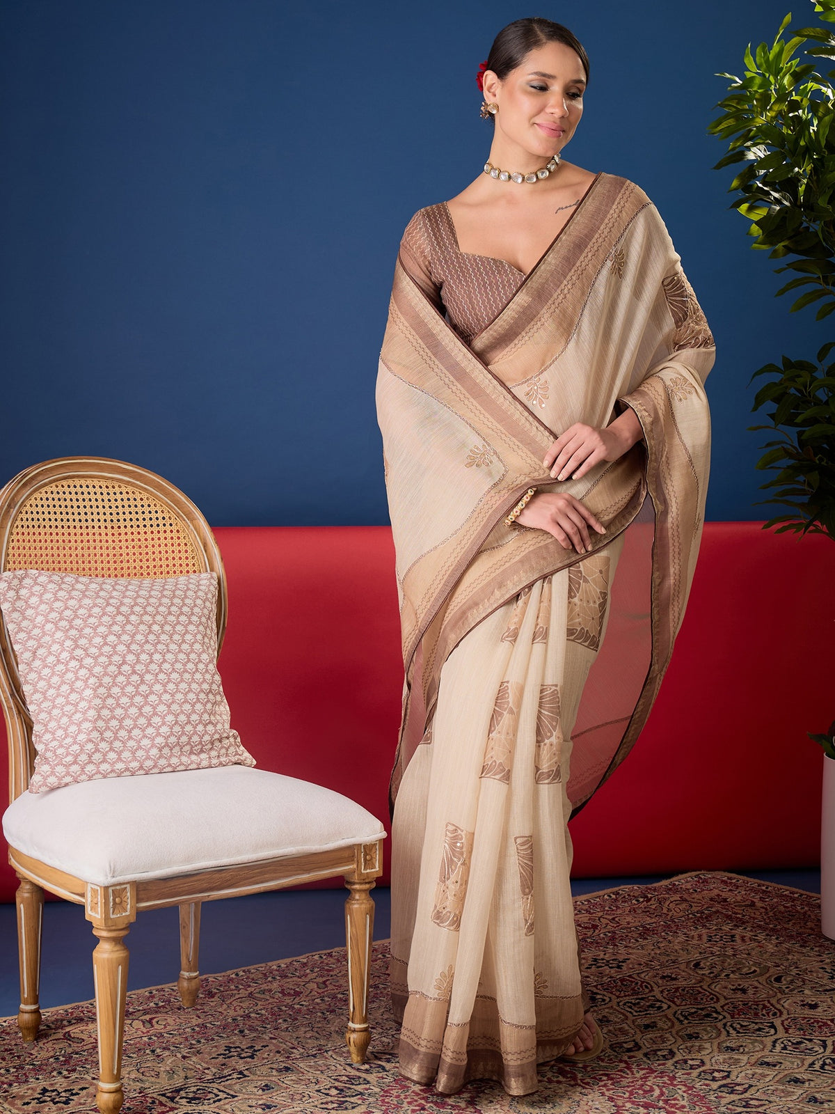 Beige Cotton Blend saree – detail view 3