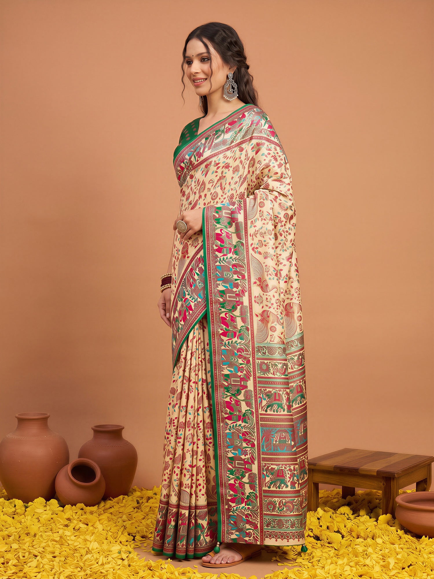 Beige Silk Blend saree – detail view 2