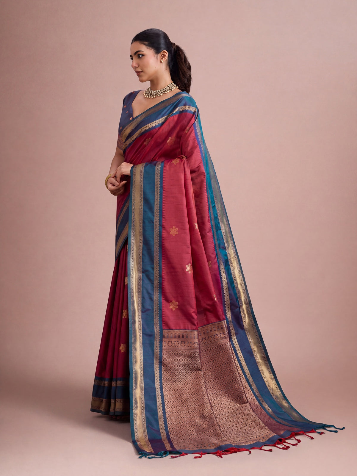 Maroon Tussar Silk saree – detail view 2