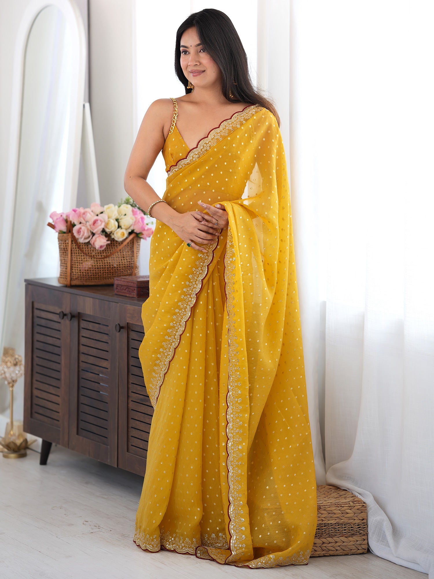 Yellow Silk Blend saree – detail view 1