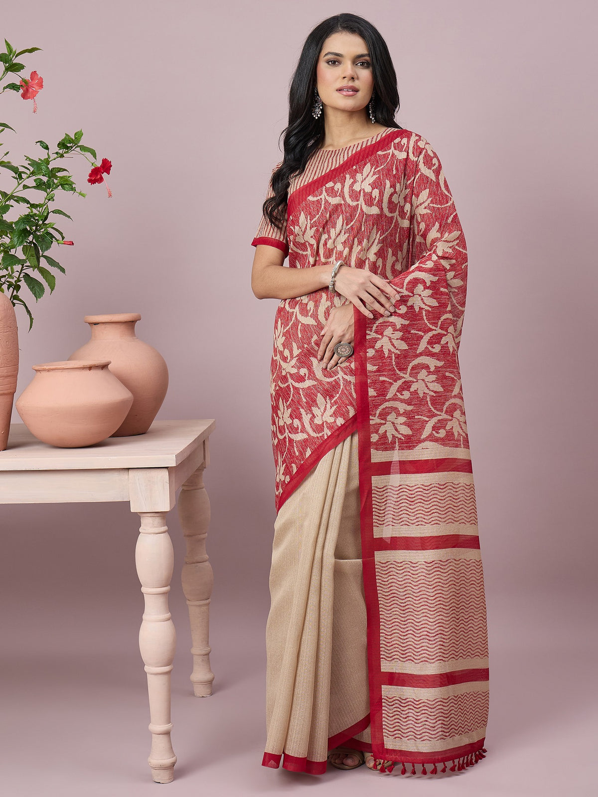 Beige floral cotton slub saree with red blouse piece