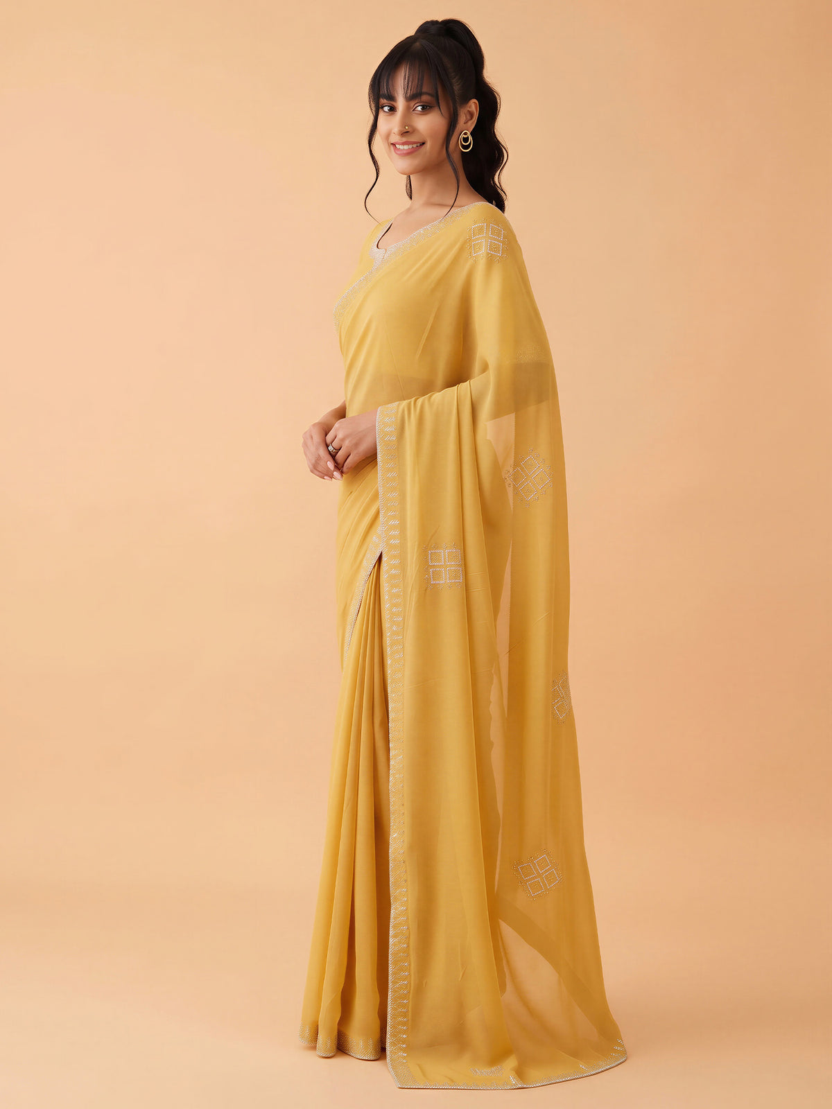 Yellow Georgette saree – detail view 2