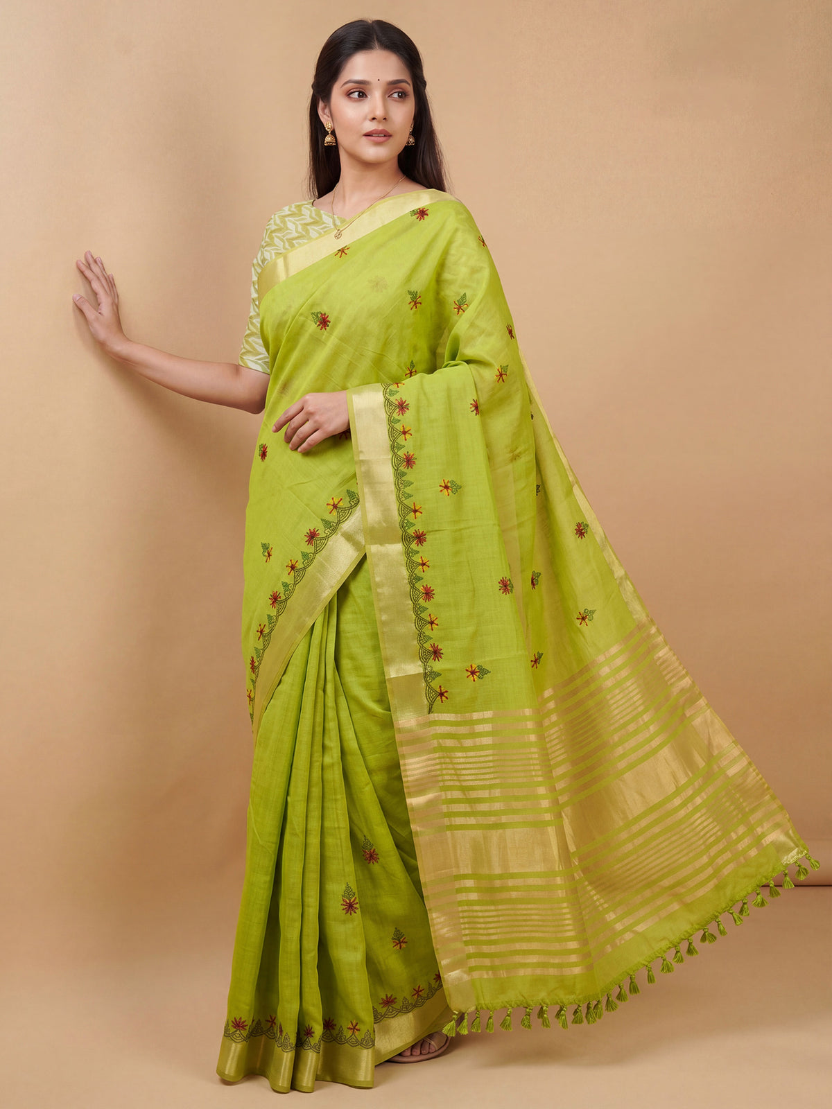Lime Green Cotton Linen saree – detail view 2