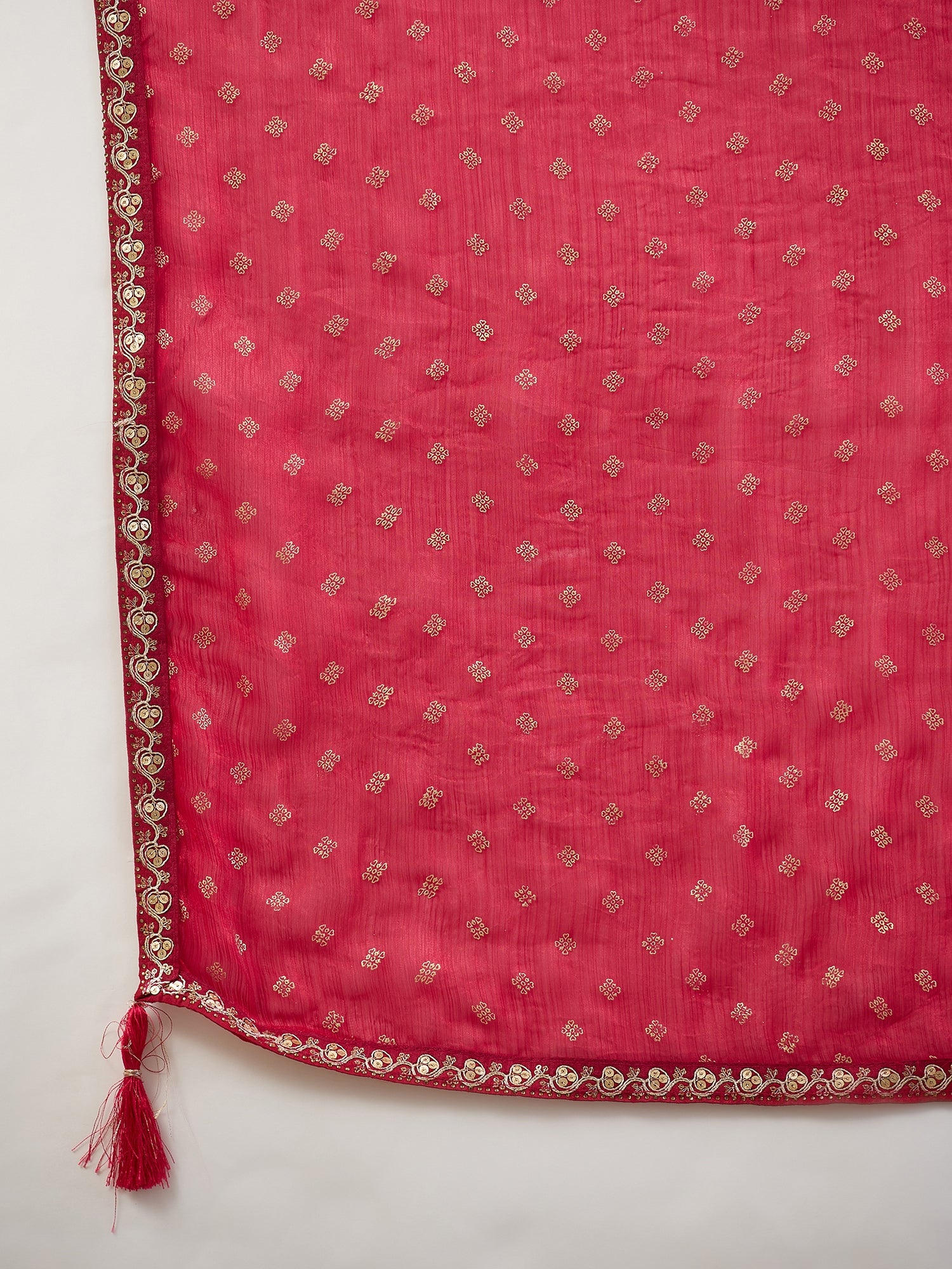 Red Chiffon saree – detail view 5