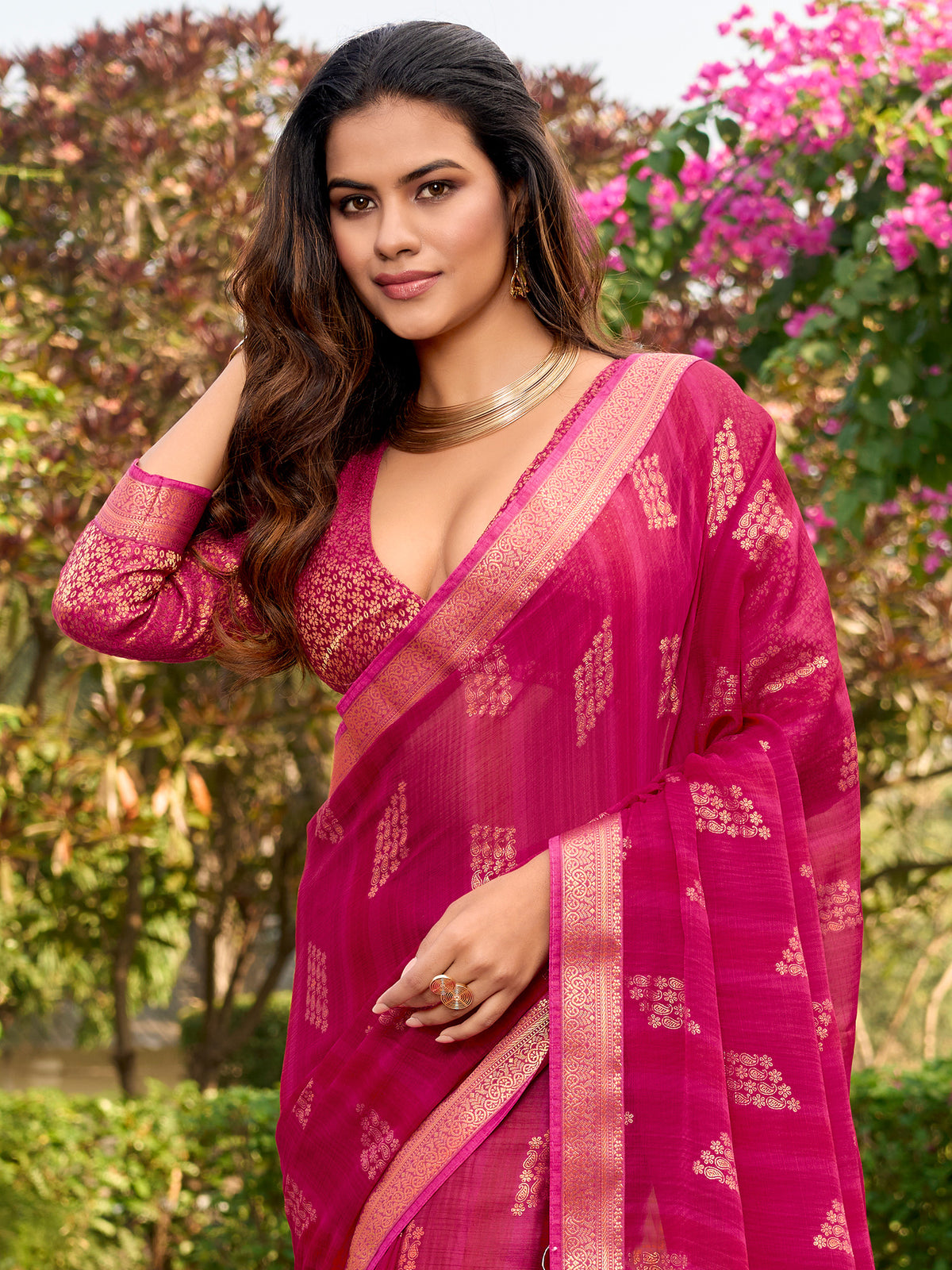 Pink Chiffon saree – detail view 4