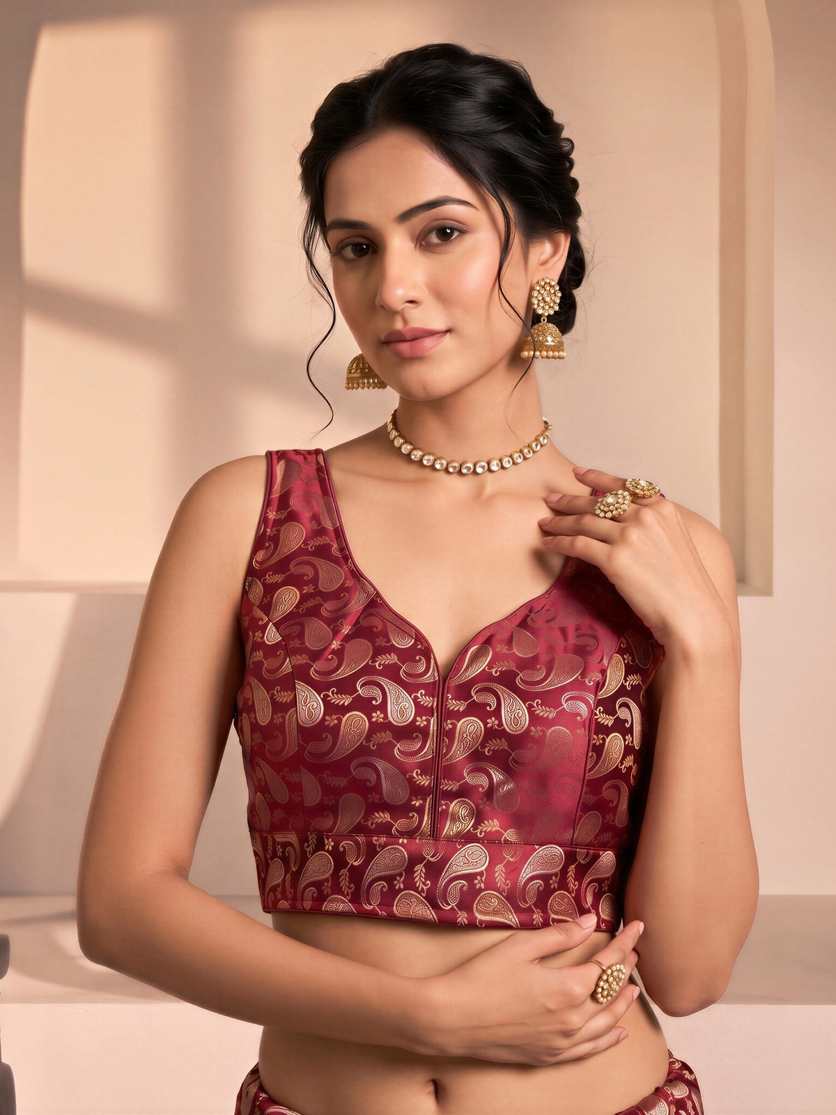 Maroon woven brocade silk blend sleeveless readymade saree blouse with v neck view 3