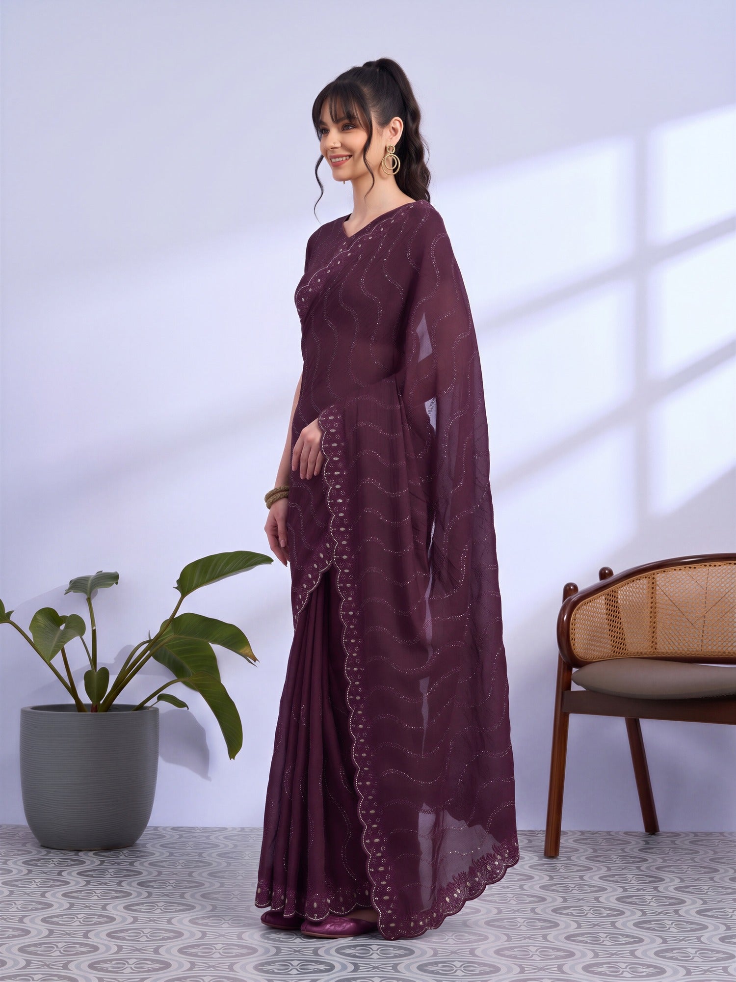 Wine Tissue saree – detail view 2