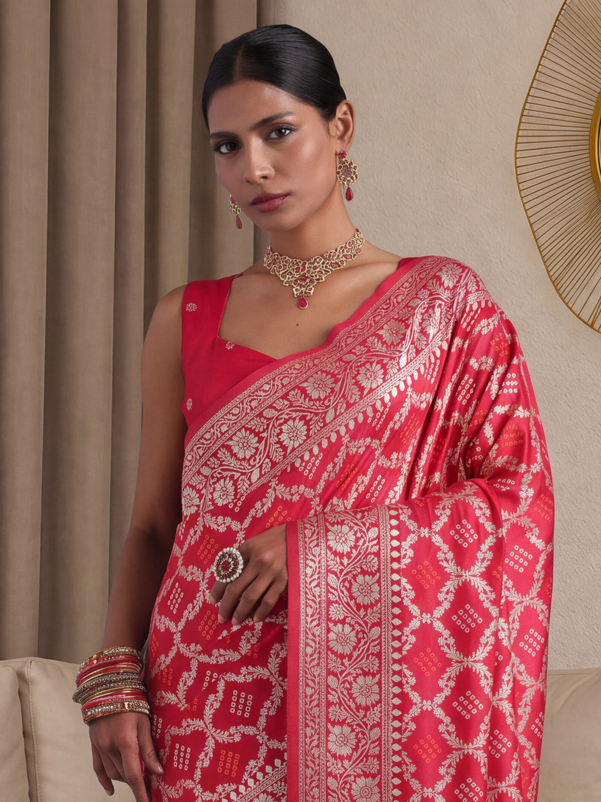 Pink Dola Silk saree – detail view 2