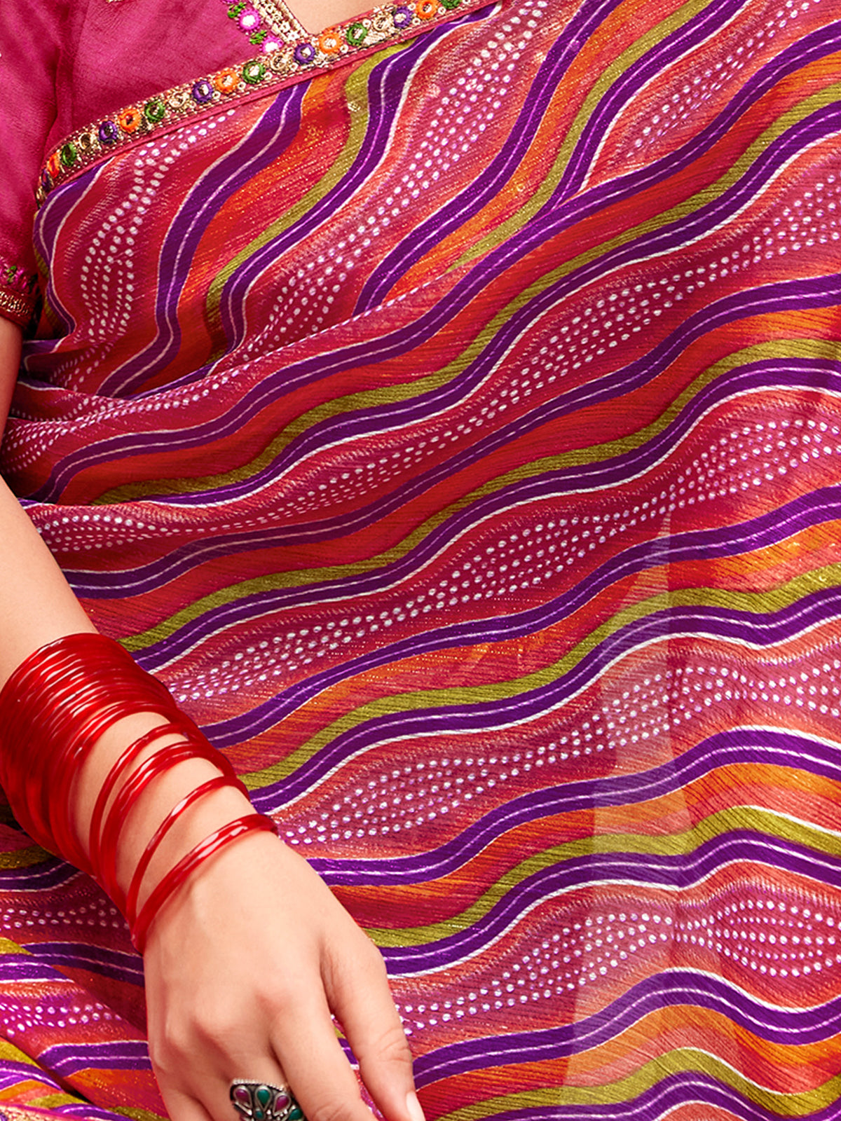Pink georgette saree view 3