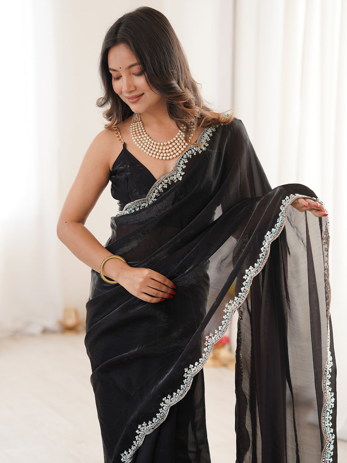 Black Silk Blend saree – detail view 4
