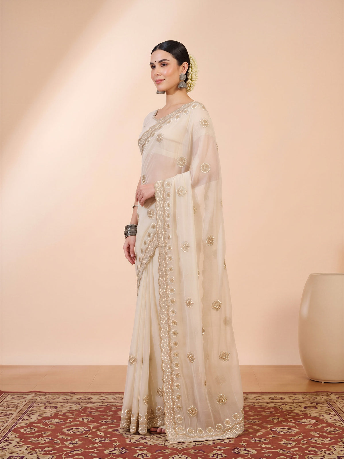 Off White Georgette saree – detail view 2