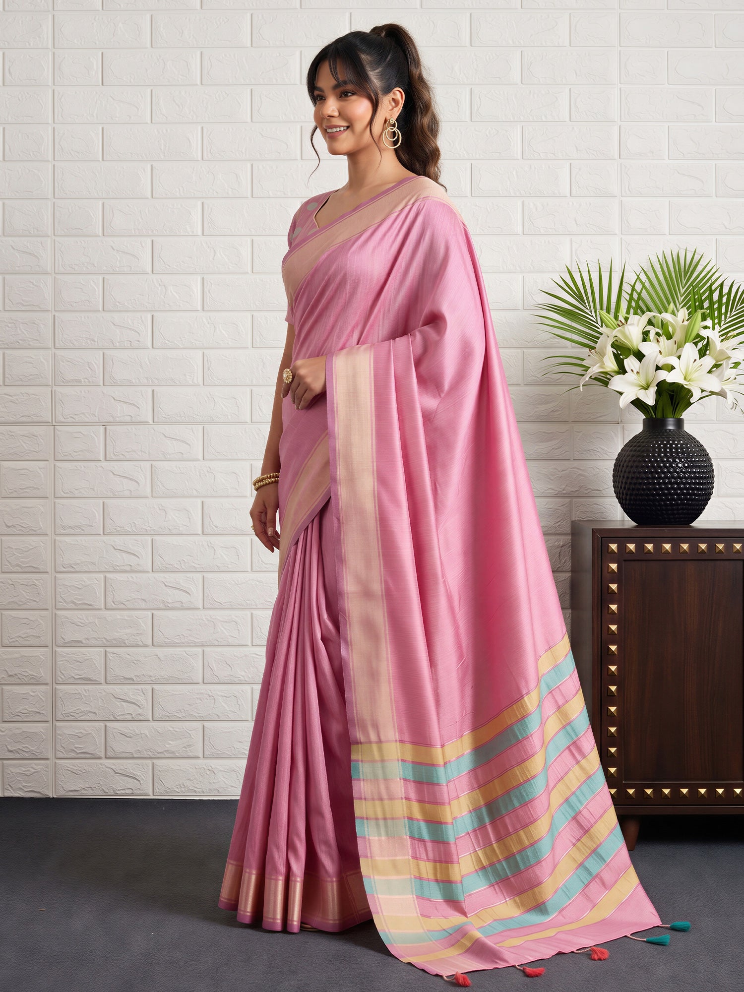 Pink Bhagalpuri Silk saree – detail view 2