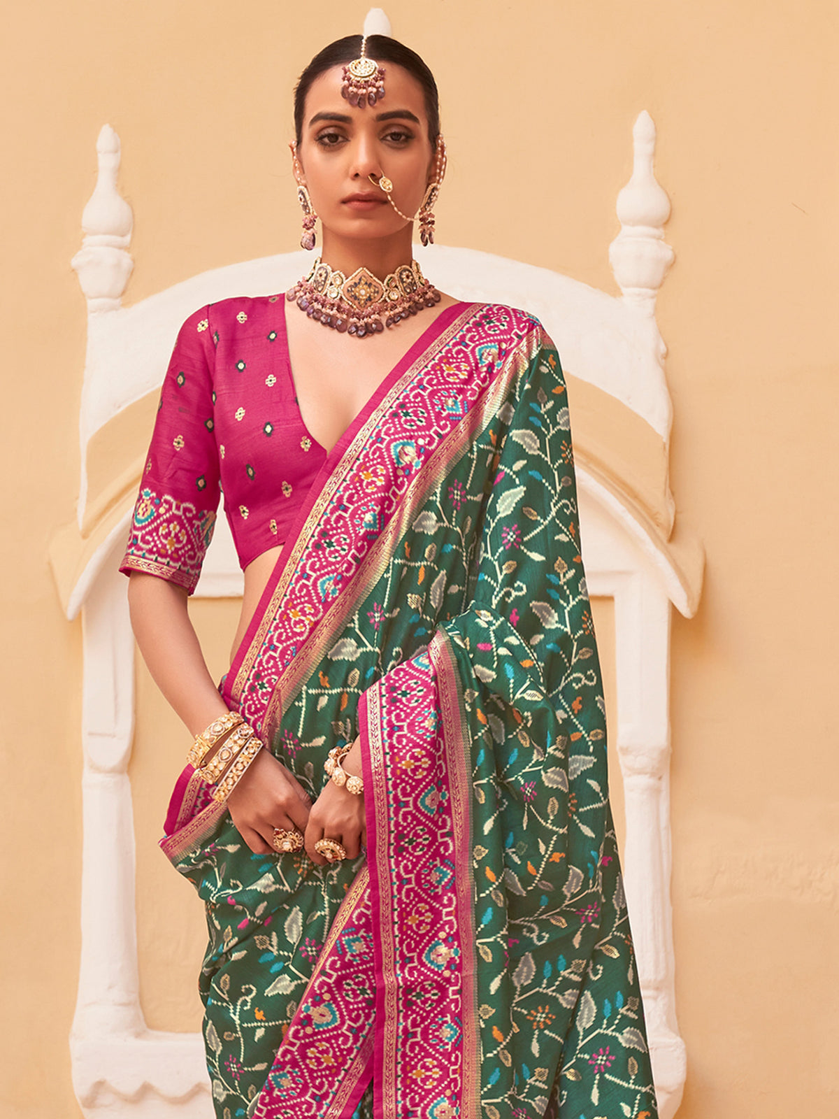 Green Silk Blend saree – detail view 2
