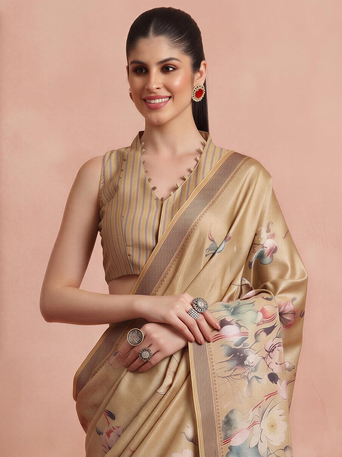 Cream Cotton Blend saree – detail view 4
