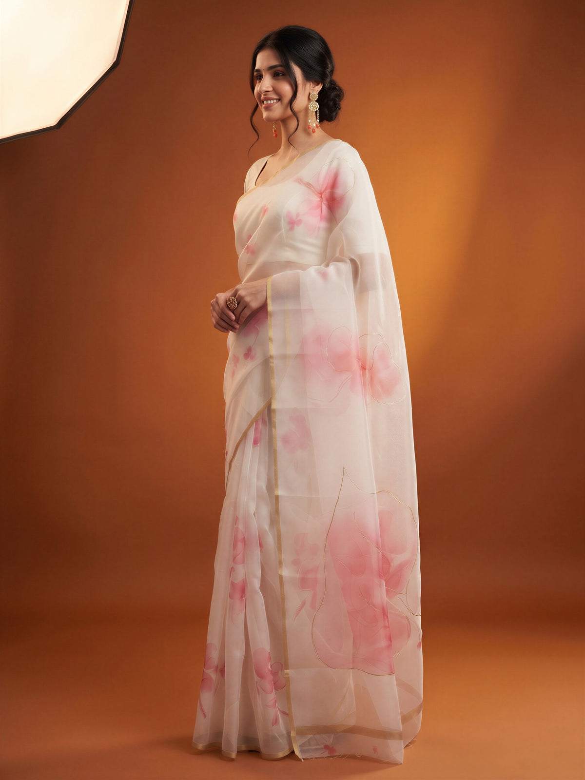 White Organza saree – detail view 2