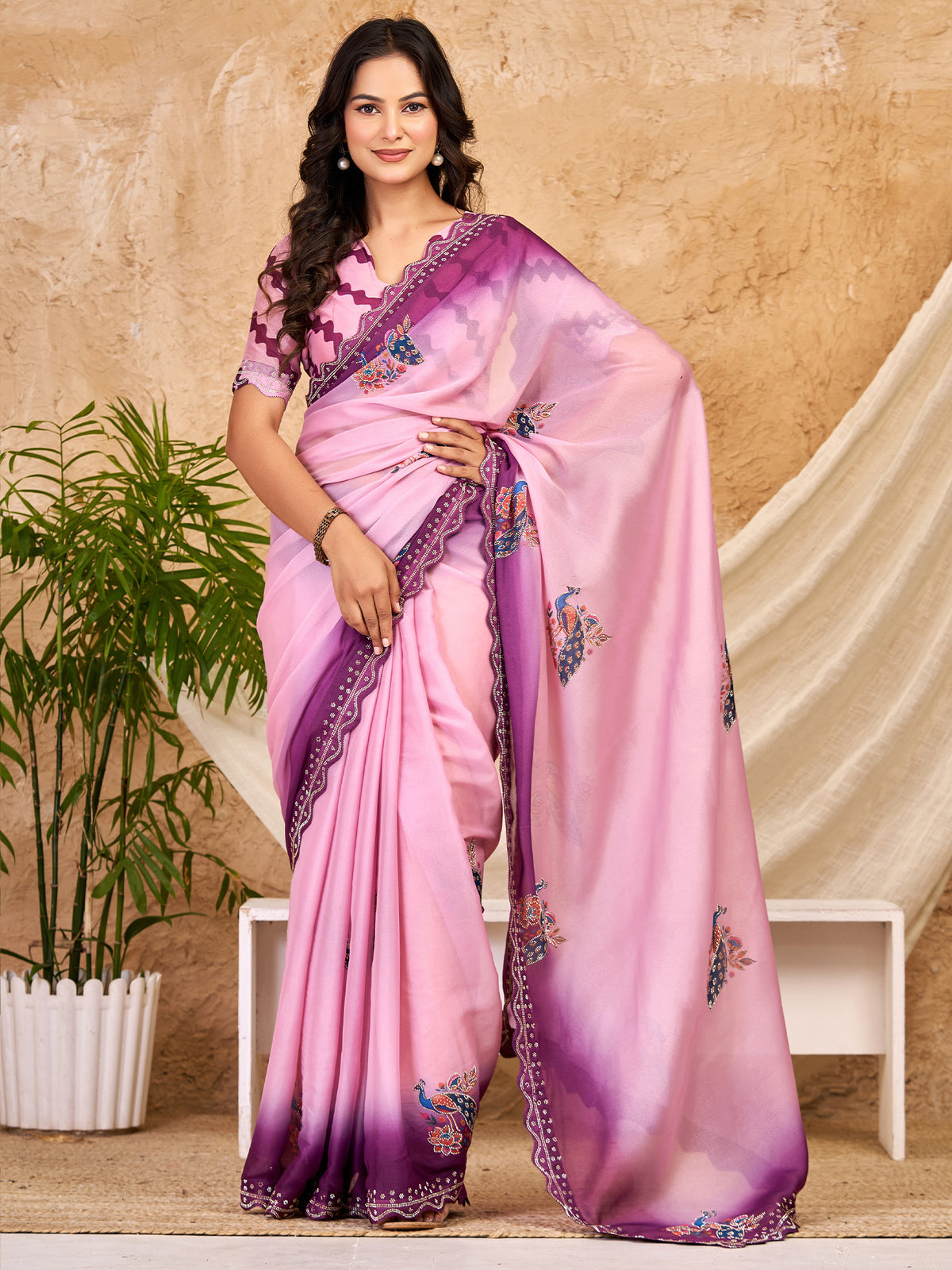 Lavender Georgette saree – detail view 2