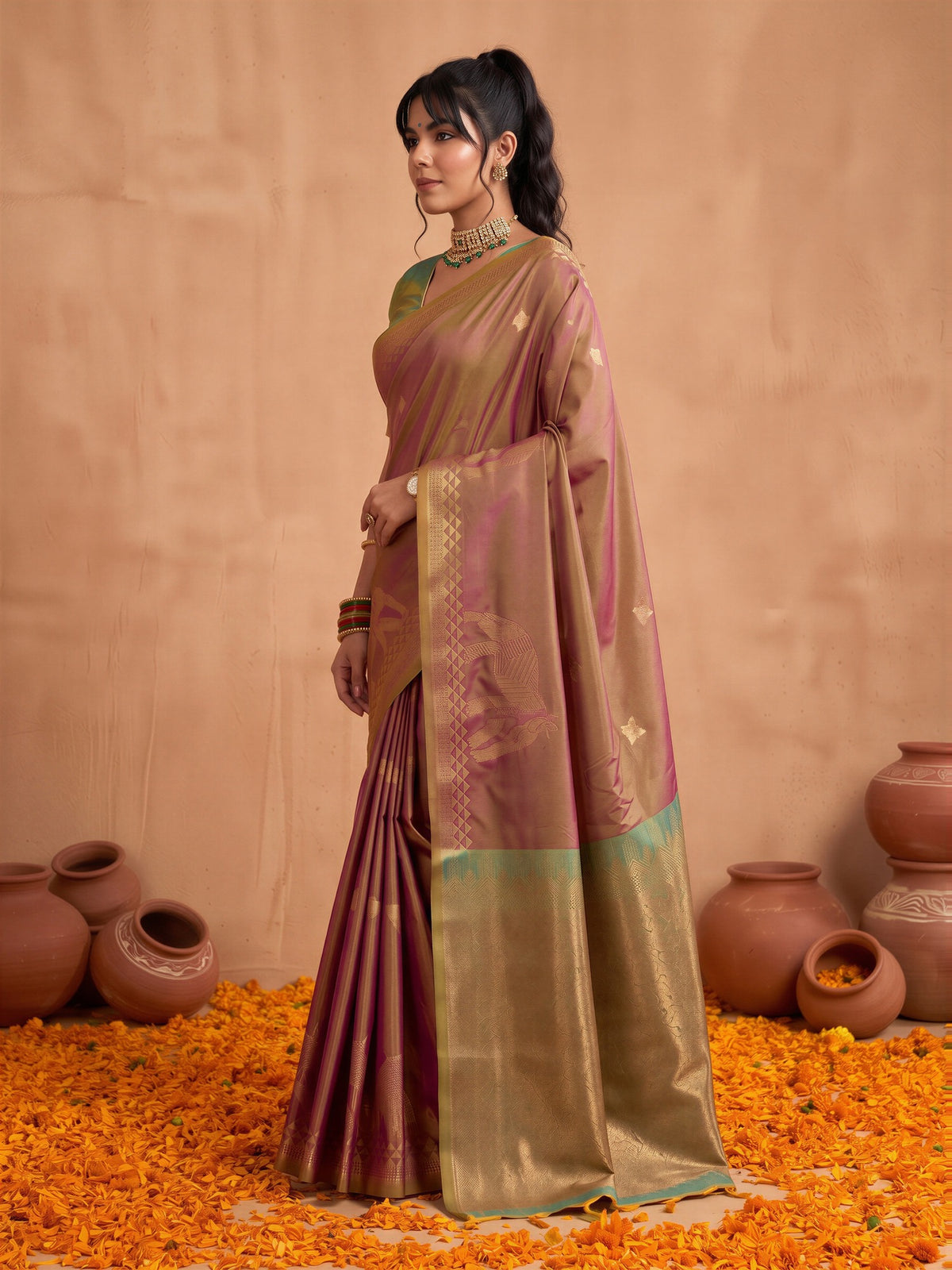 Brown Silk saree – detail view 1