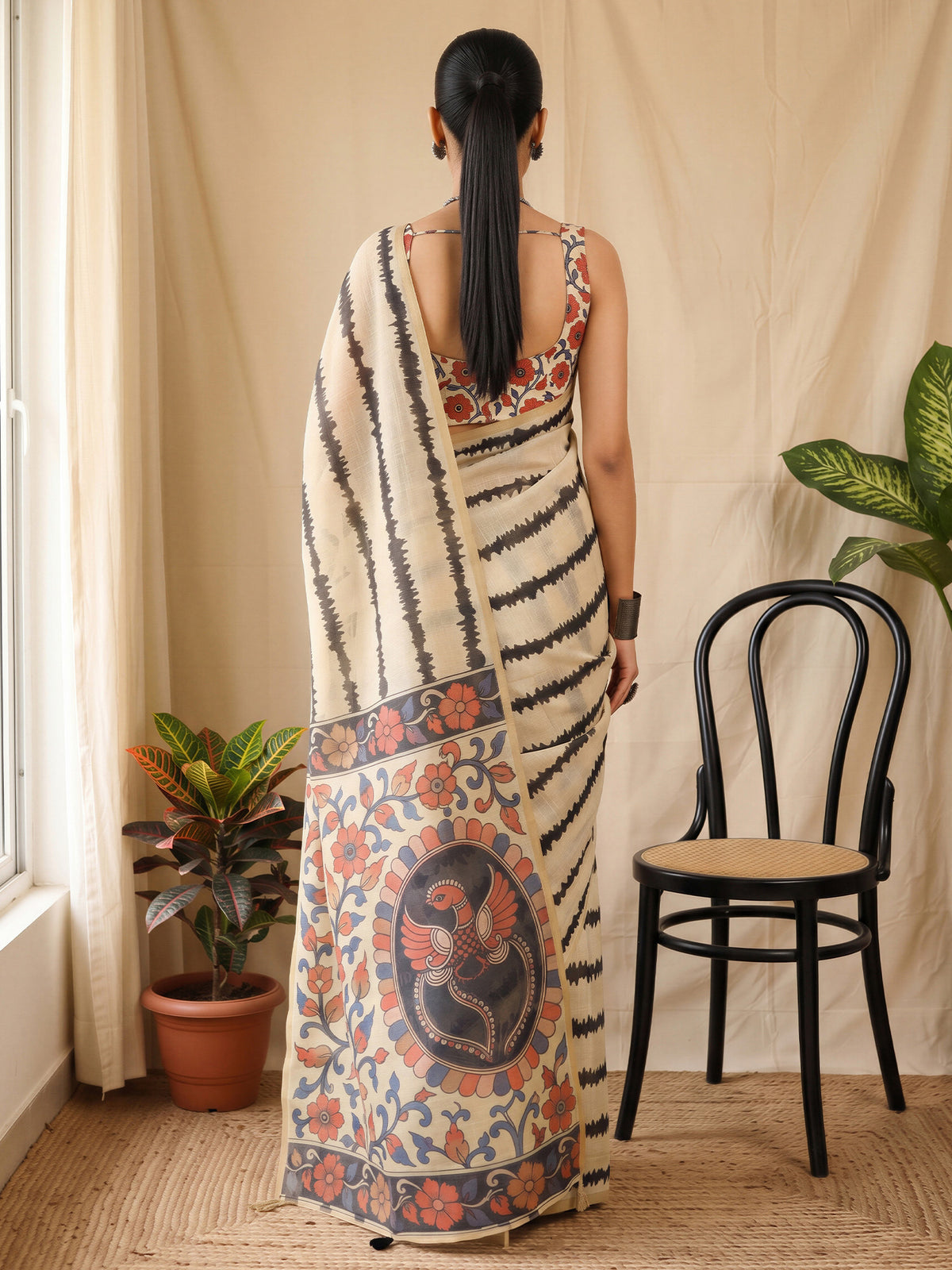 Cream Cotton Blend saree – detail view 1