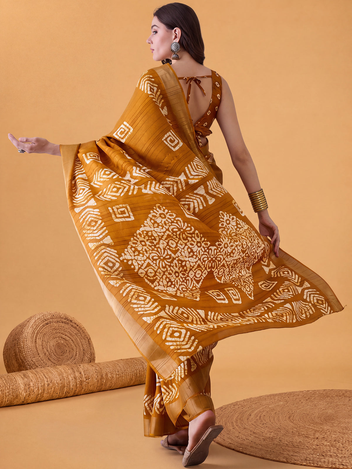 Mustard Silk Blend saree – detail view 1