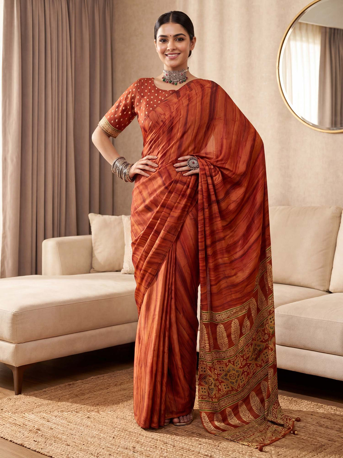 Rust Crepe saree – detail view 3