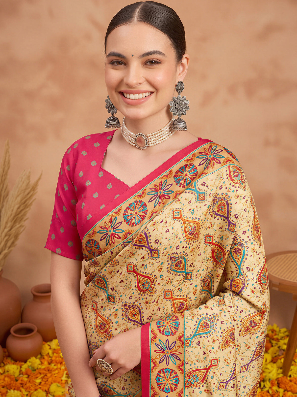 Pink Silk Blend saree – detail view 4