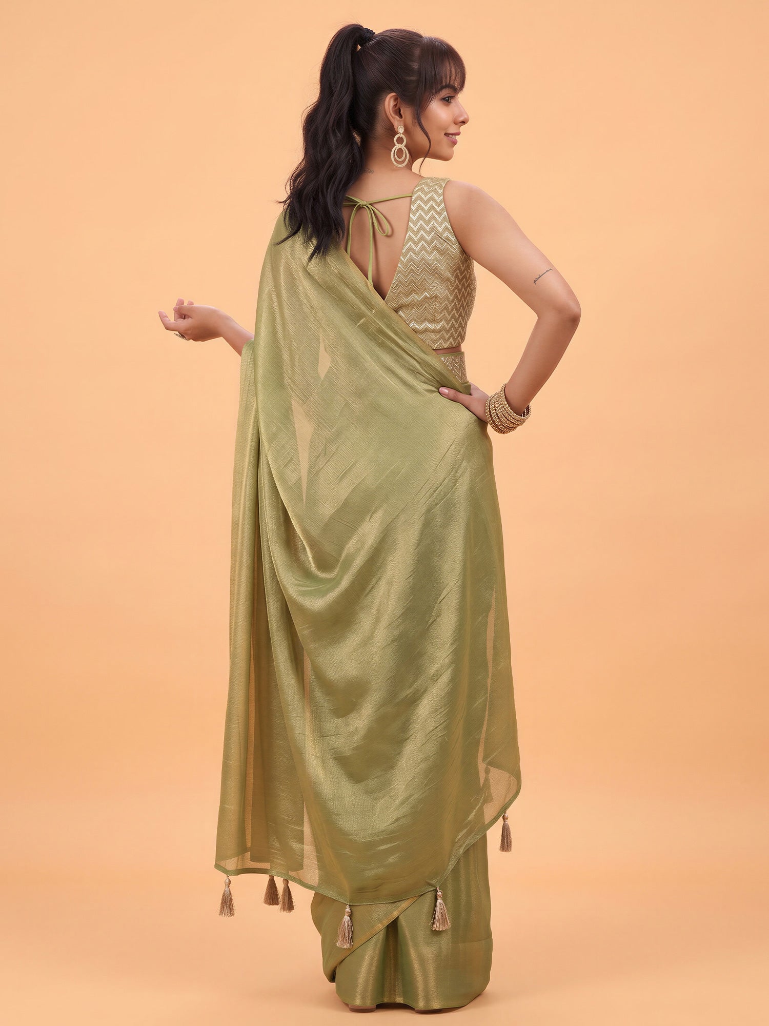 Olive Silk saree – detail view 1