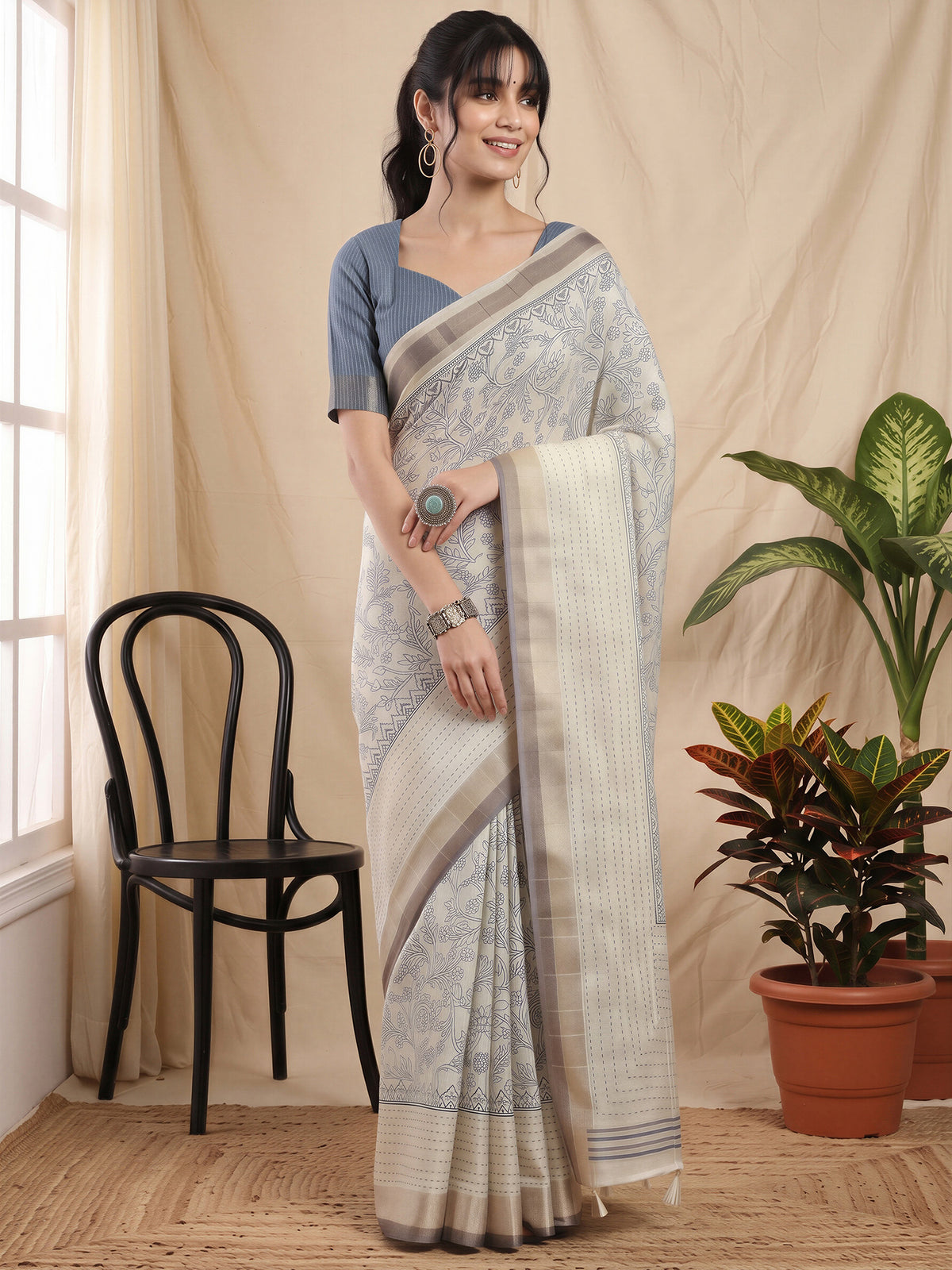 Off White Cotton Silk saree – detail view 3