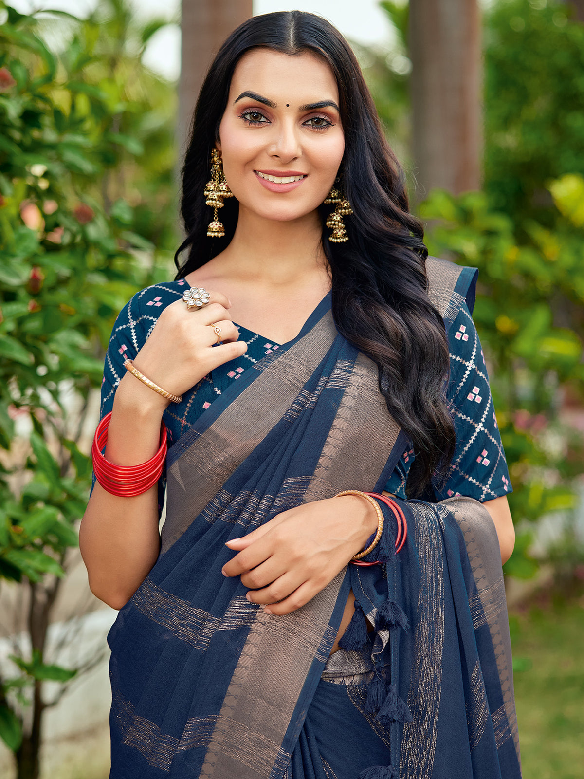 Navy Blue Georgette saree – detail view 1