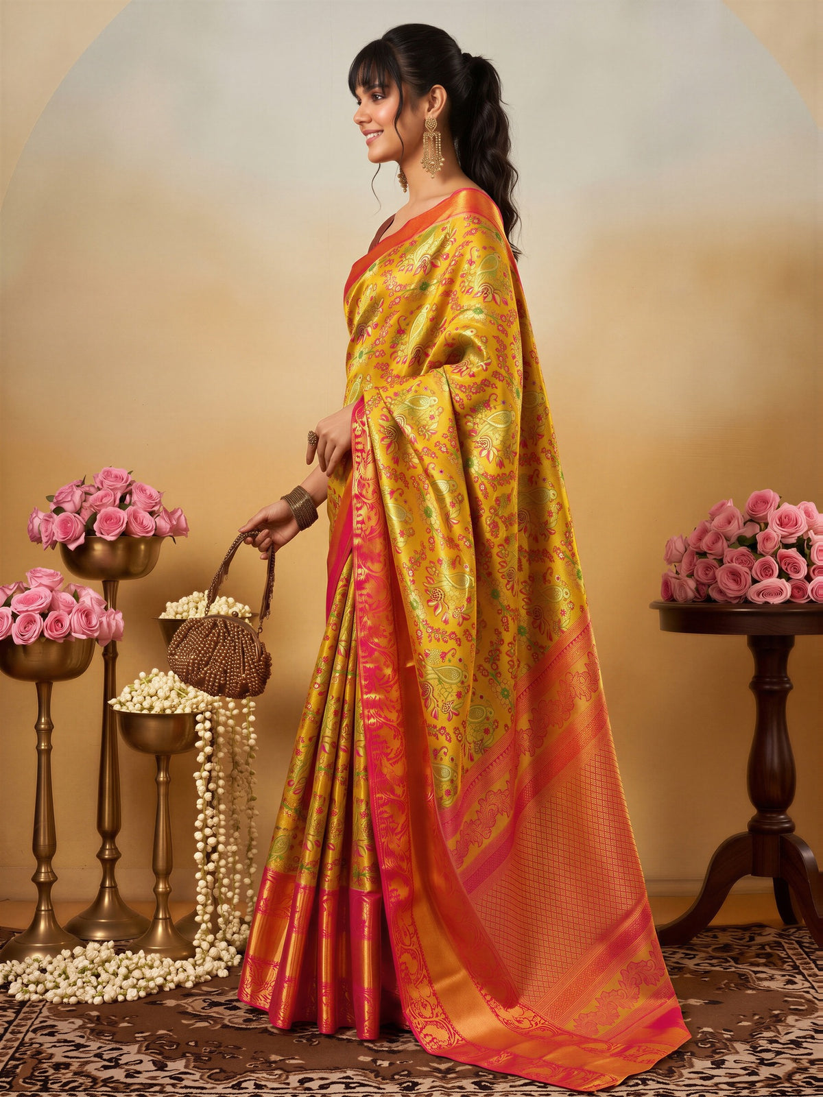 Yellow Silk Blend saree – detail view 1