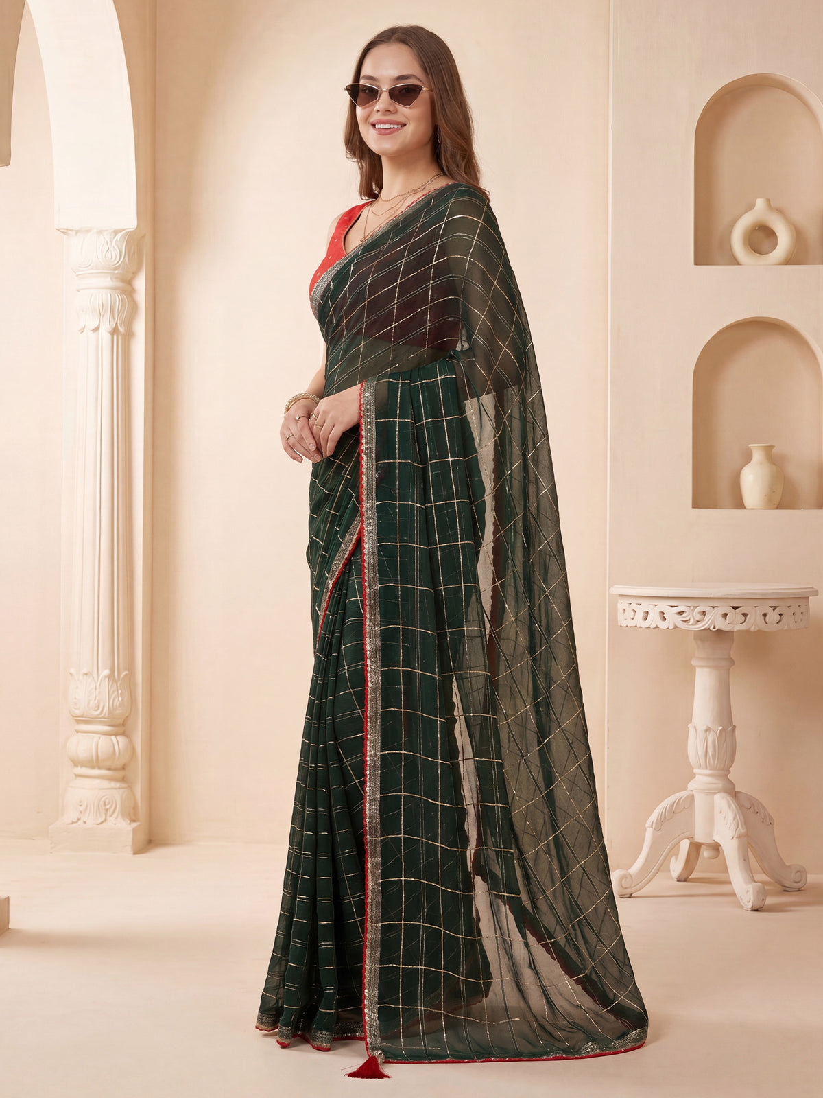 Dark Green Viscose saree – detail view 2