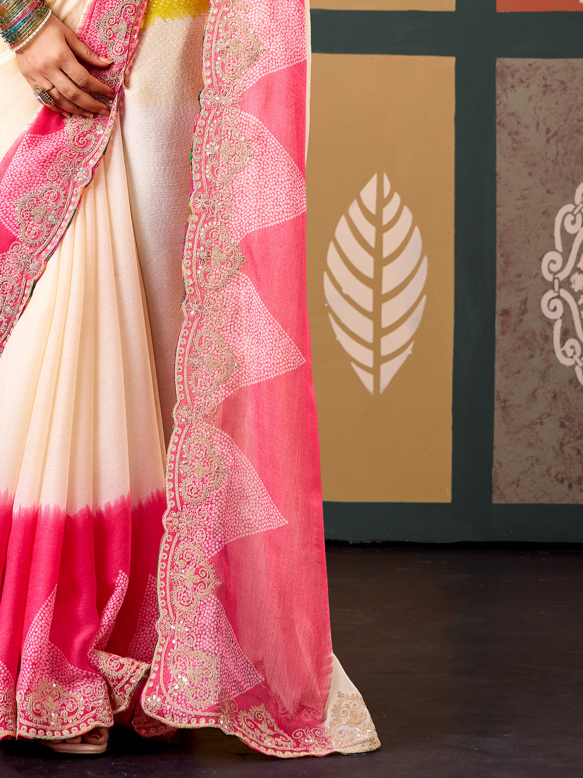 Cream Chiffon saree – detail view 4