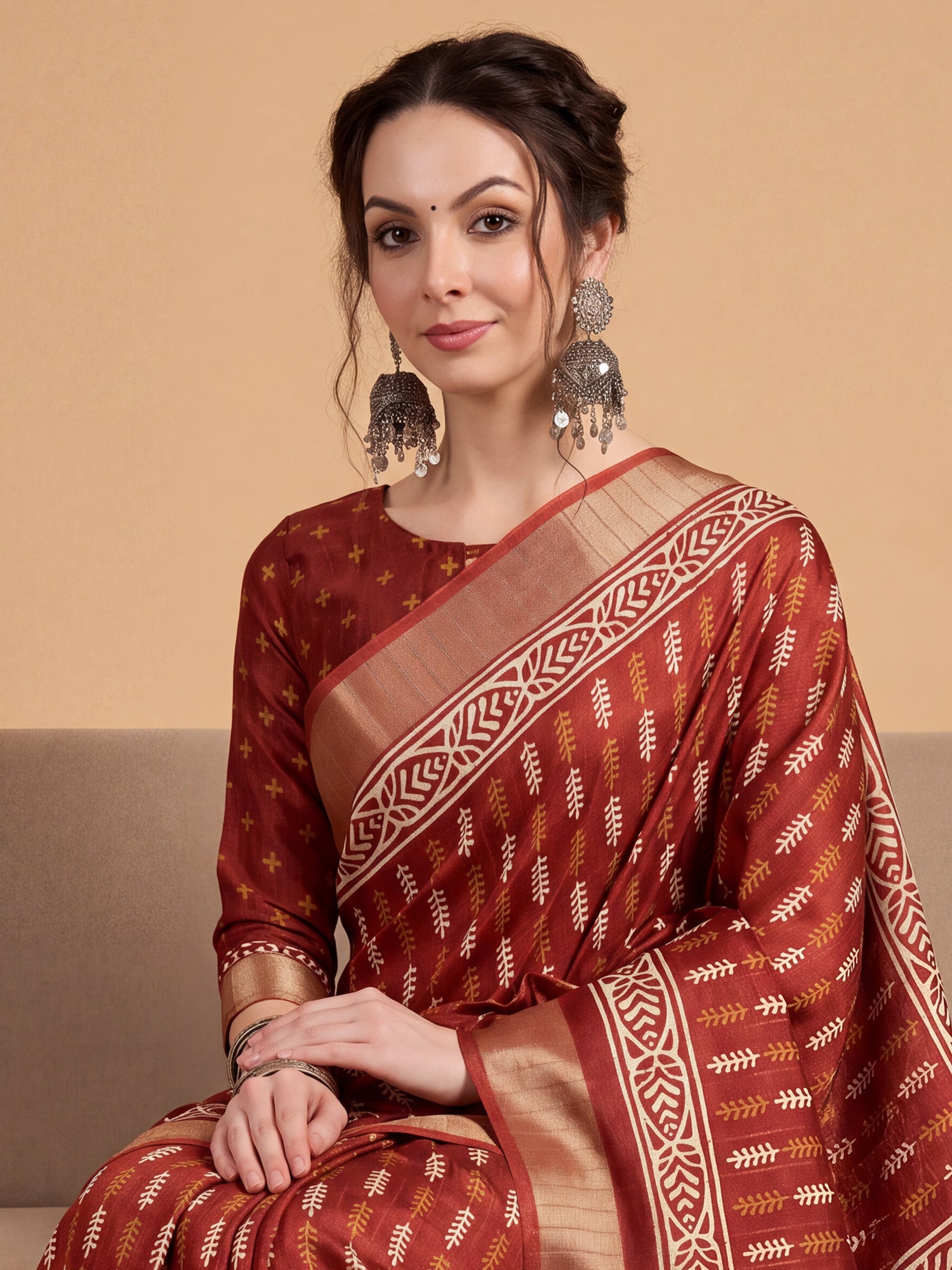 Rust Silk Blend saree – detail view 3