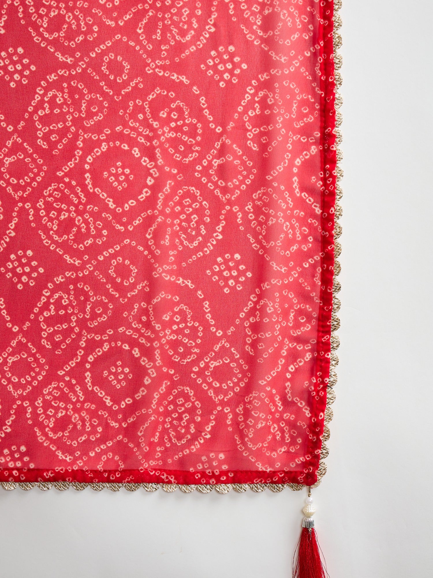 Red Organza saree – detail view 4