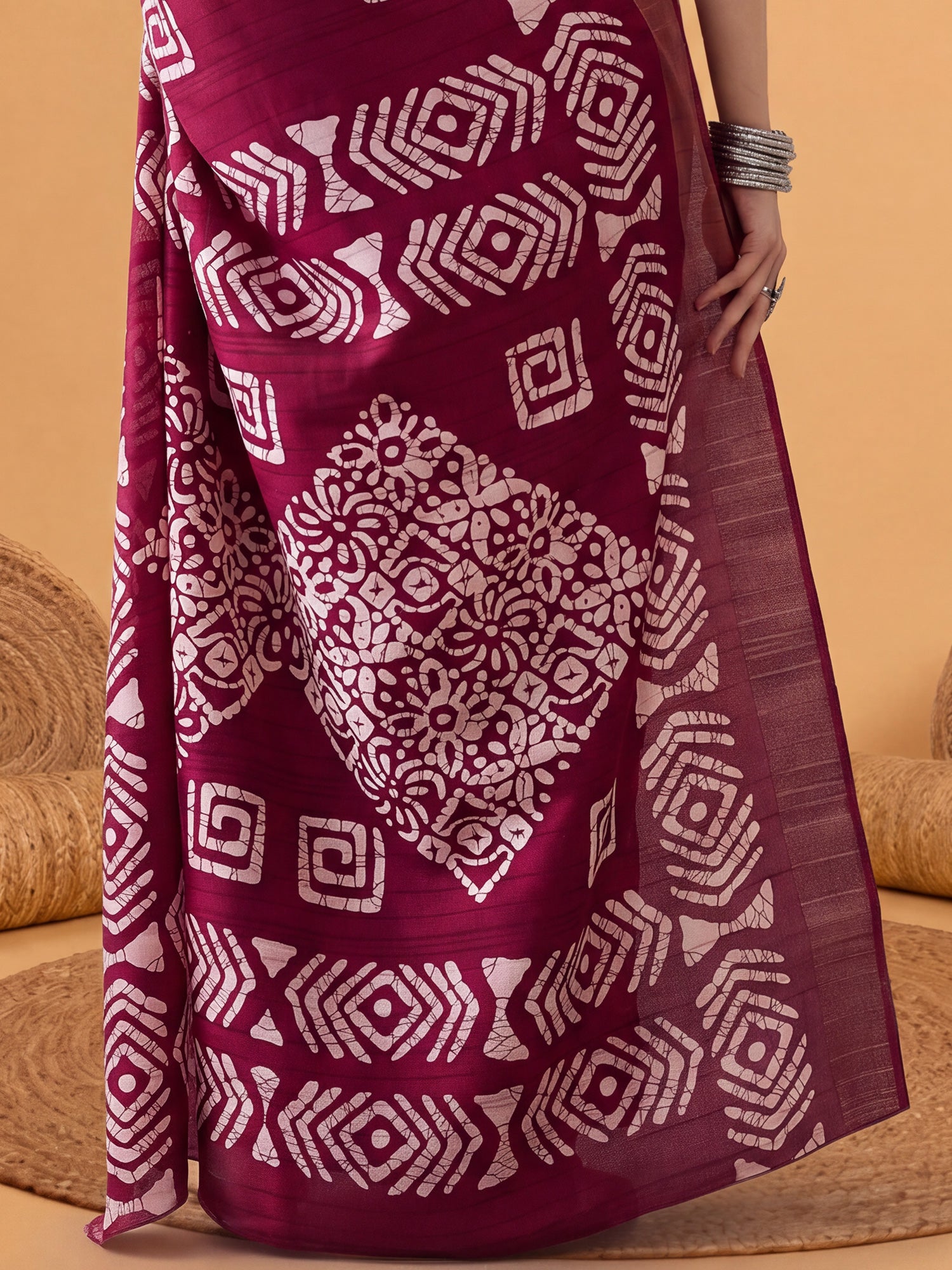 Magenta Silk Blend saree – detail view 5