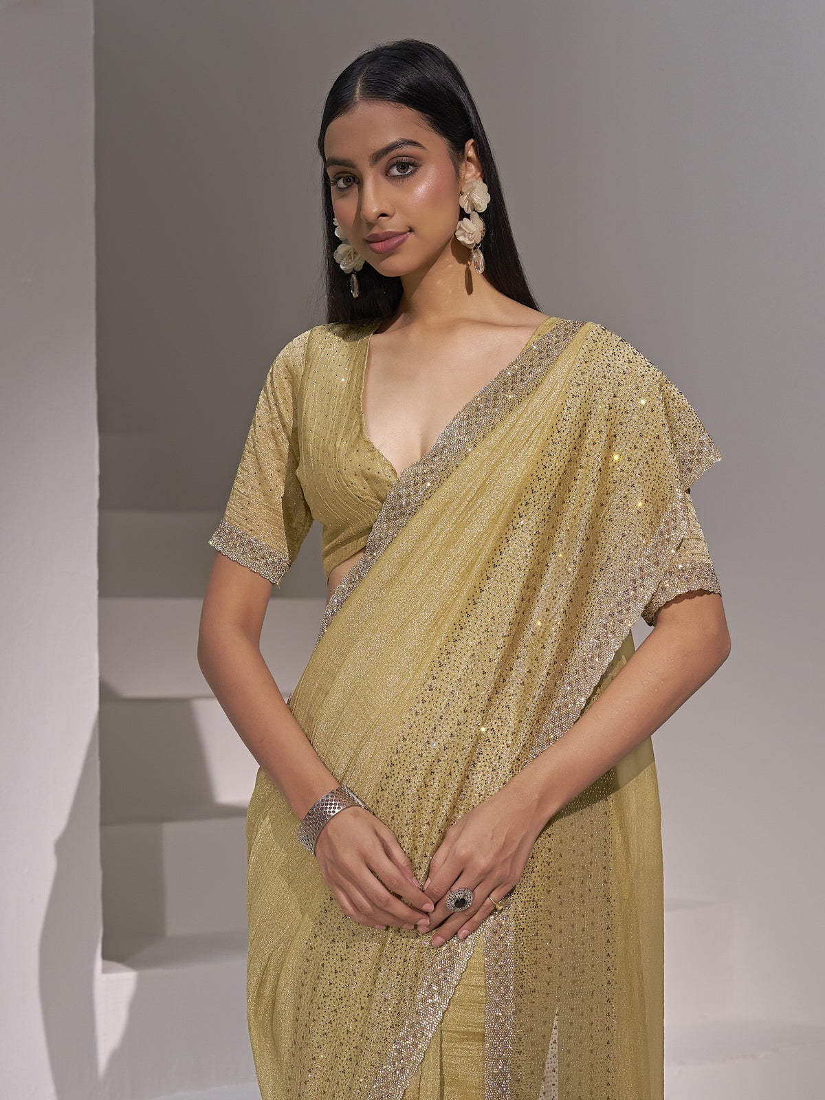 Gold pure silk saree view 4