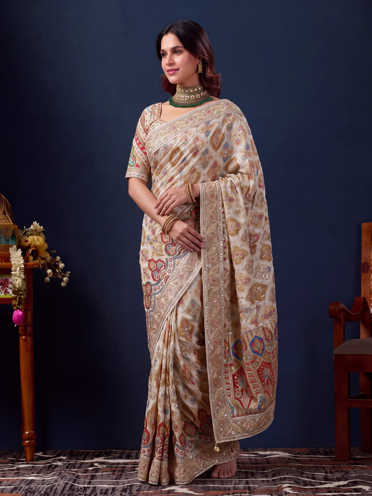 White Silk Blend saree – detail view 2