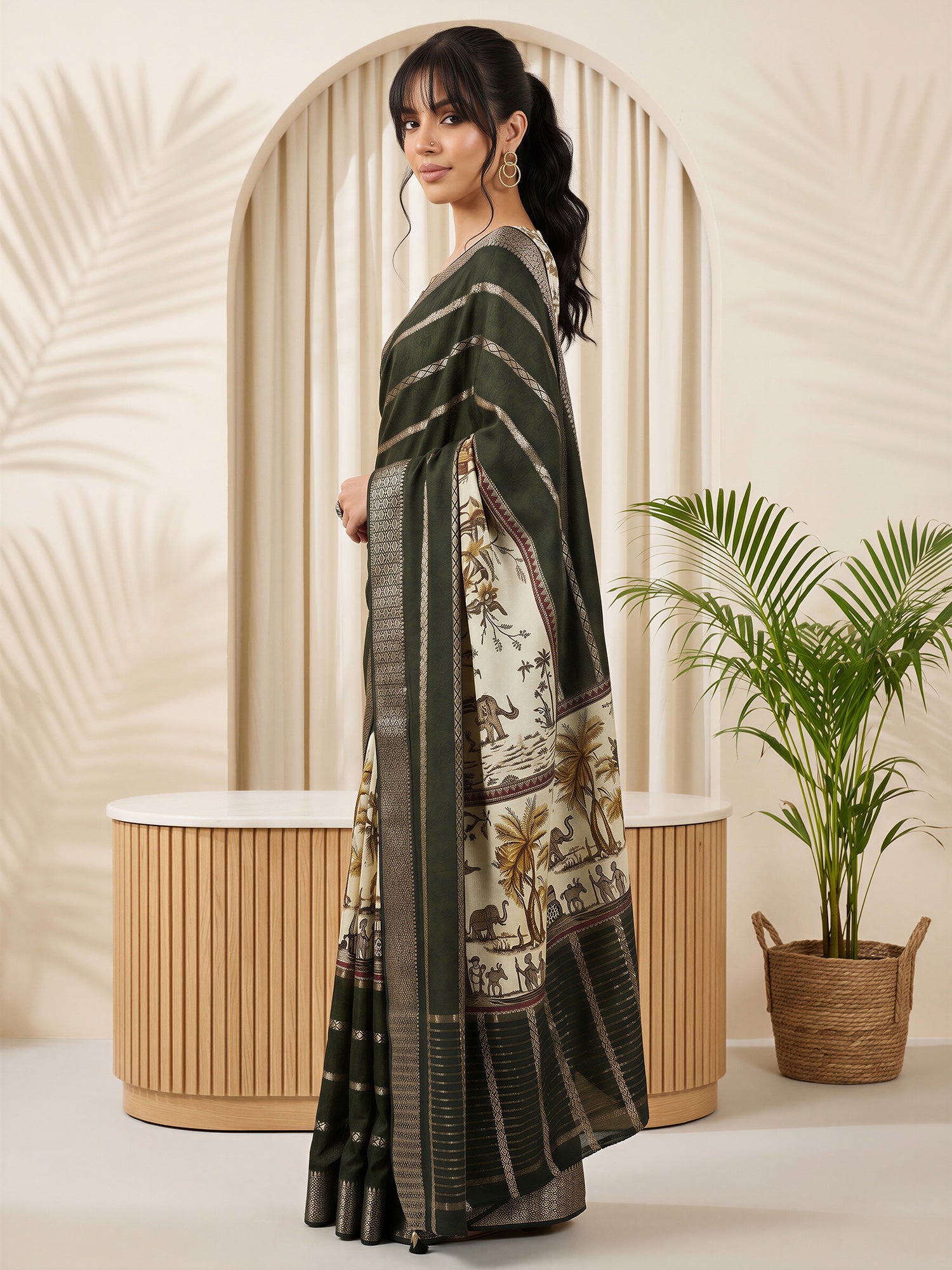 Dark Green Viscose Silk saree – detail view 2