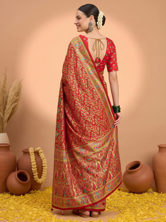 Red Silk Blend saree – detail view 1