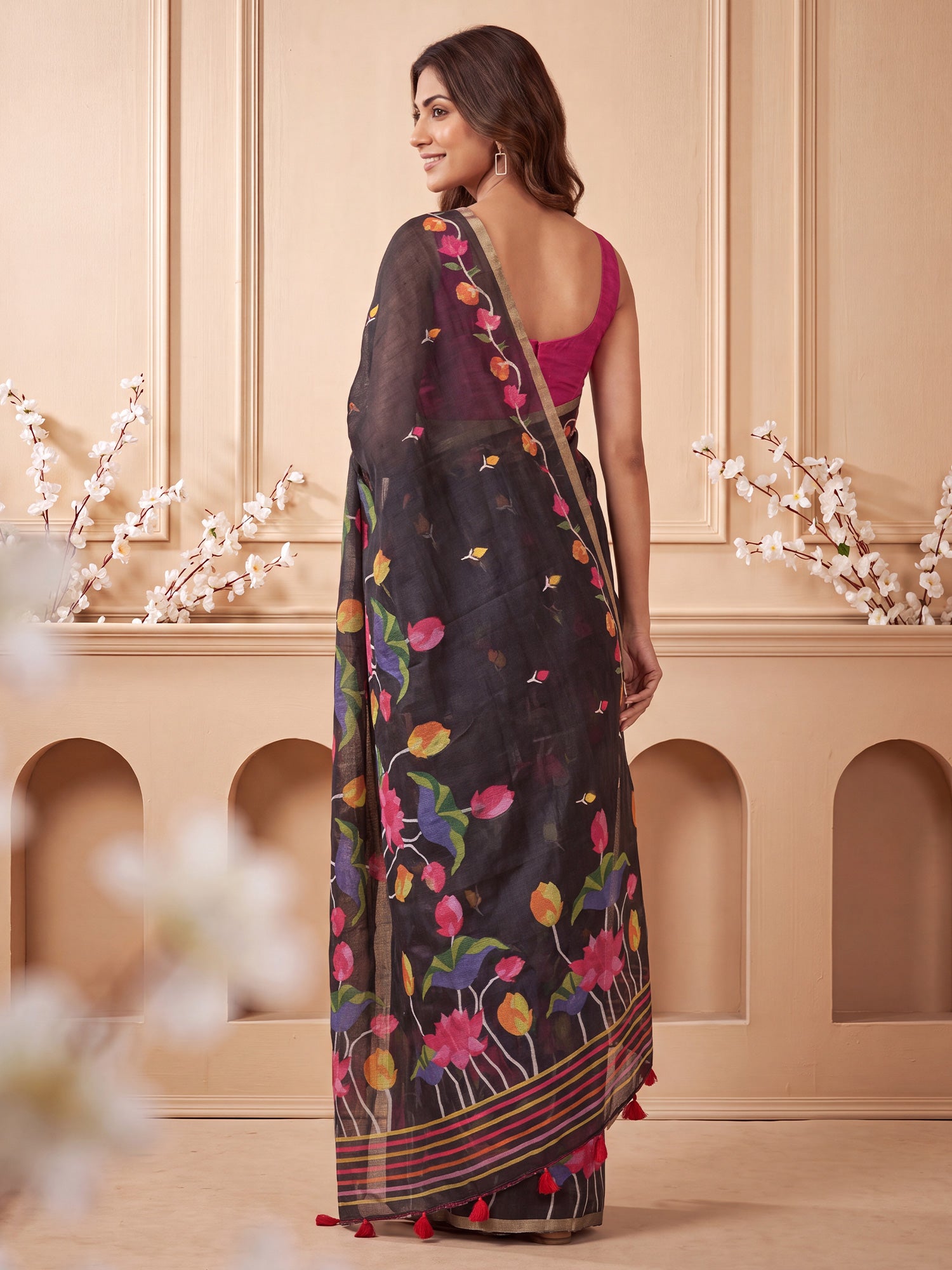Black Cotton Linen saree – detail view 1