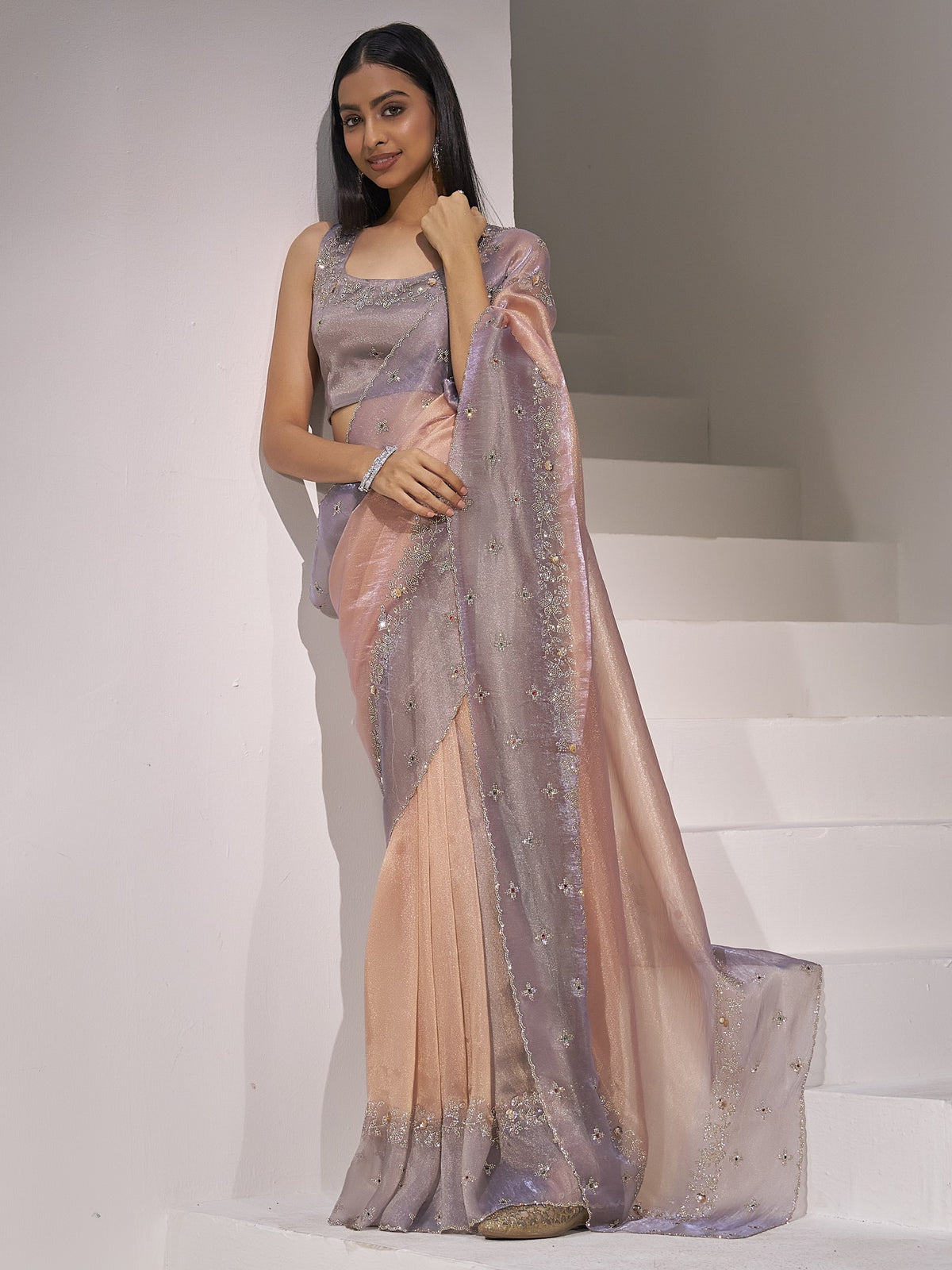 Peach organza saree view 2