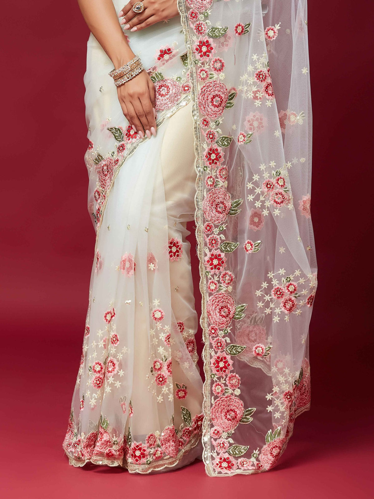 White Net saree – detail view 6