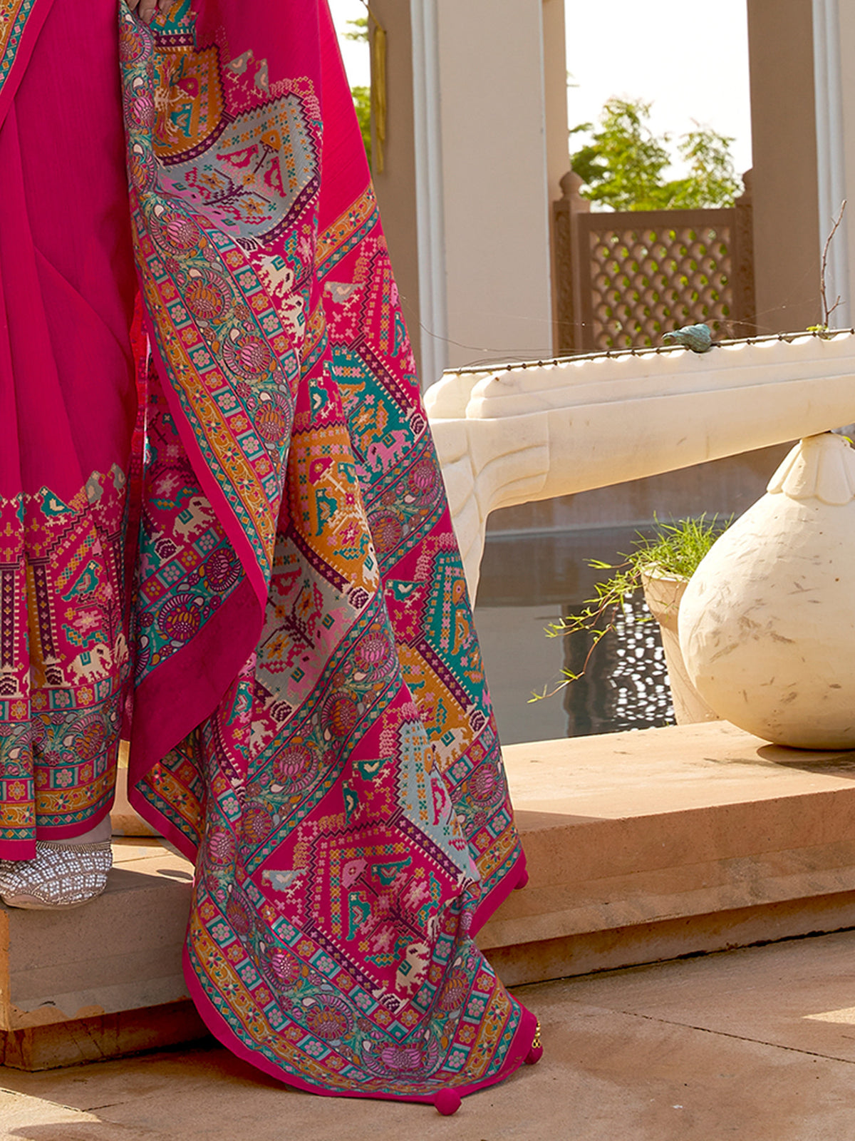 Pink Silk Blend saree – detail view 4