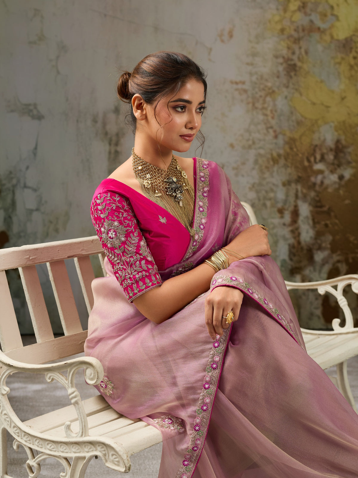 Pink tissue saree view 3