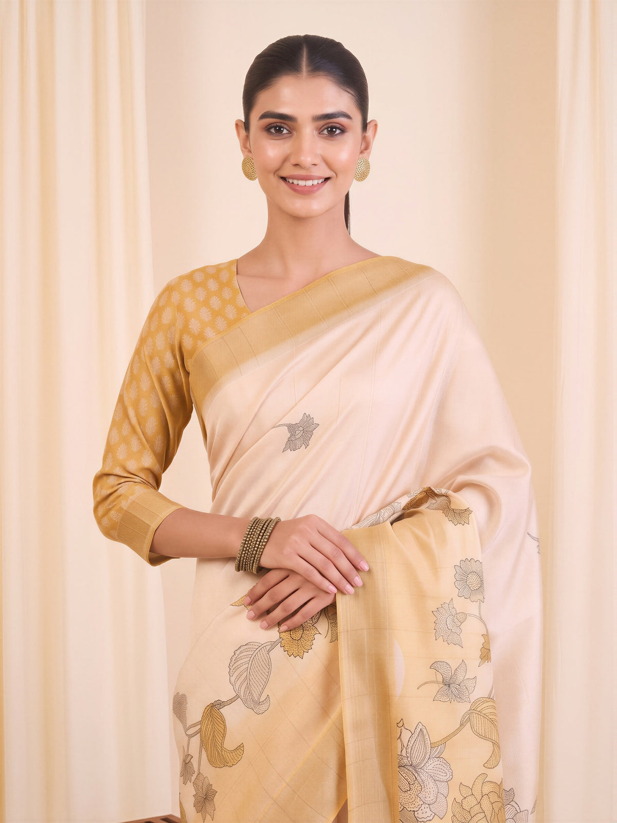 White Satin Silk saree – detail view 4