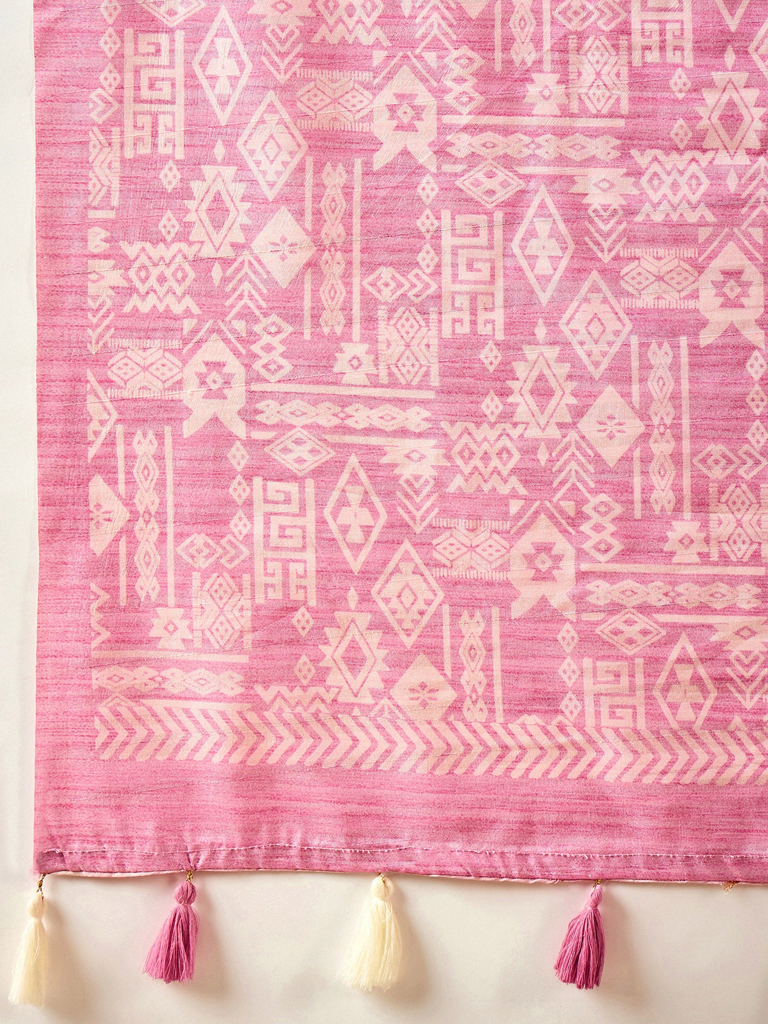 Pink Silk Blend saree – detail view 5
