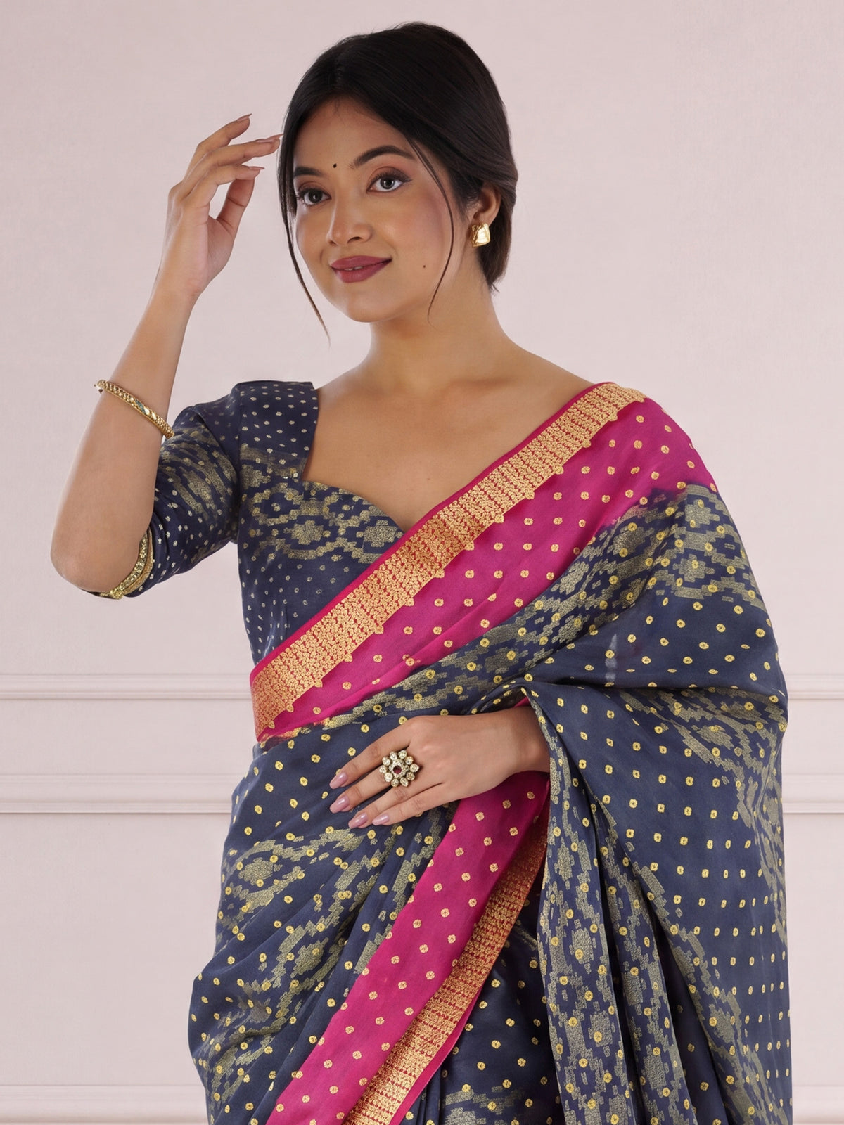 Charcoal Grey Cotton saree – detail view 4