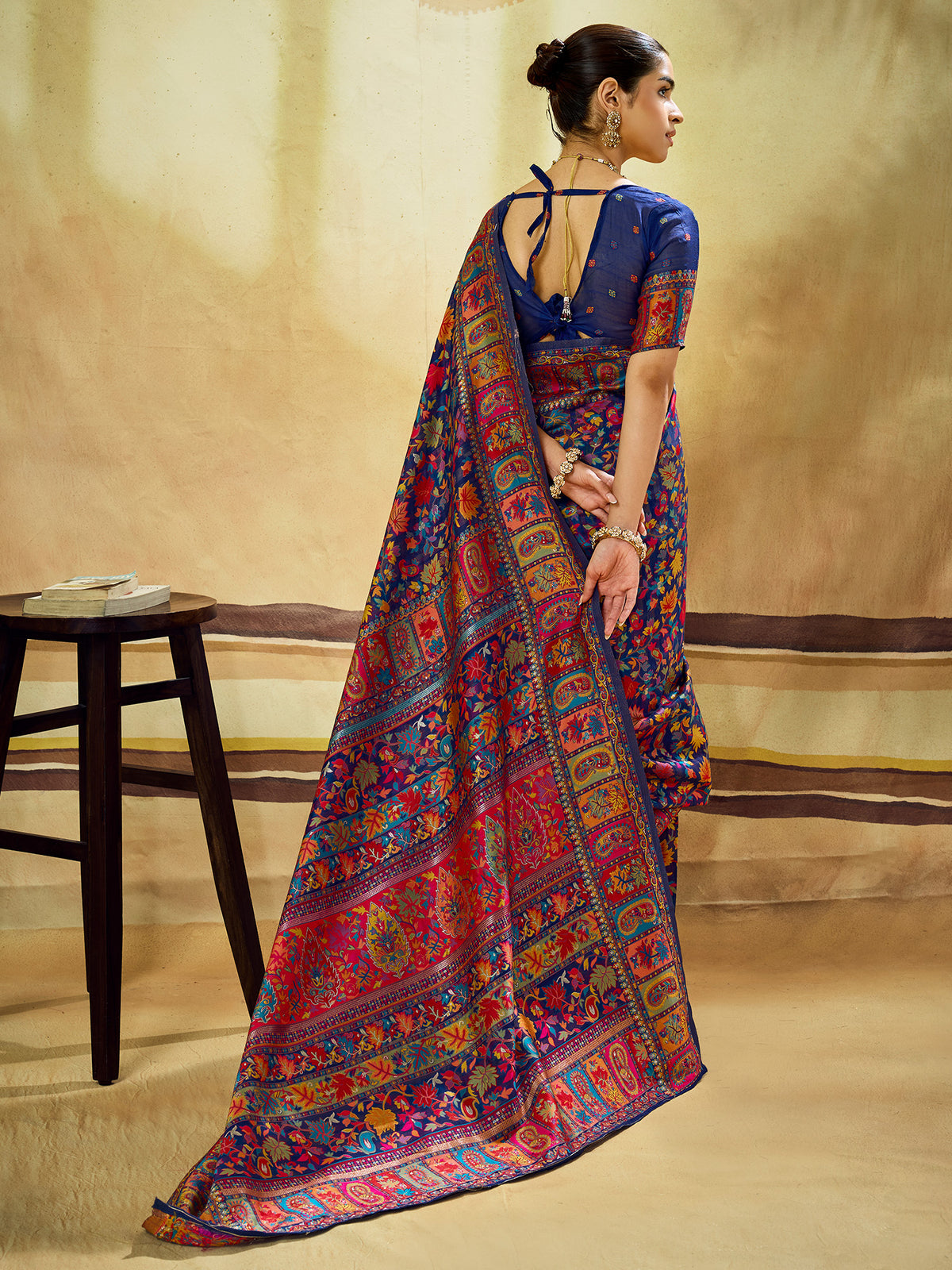 Navy Blue Muga Cotton saree – detail view 1
