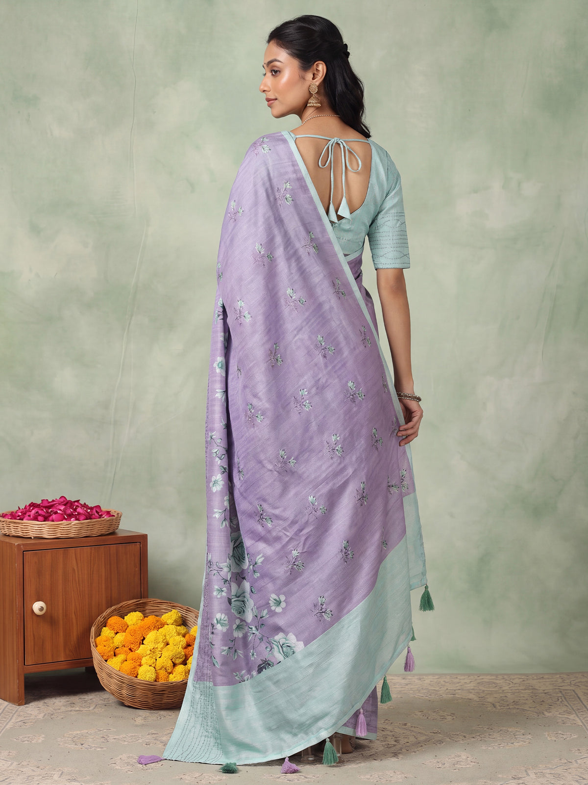 Lavender Silk Blend saree – detail view 1
